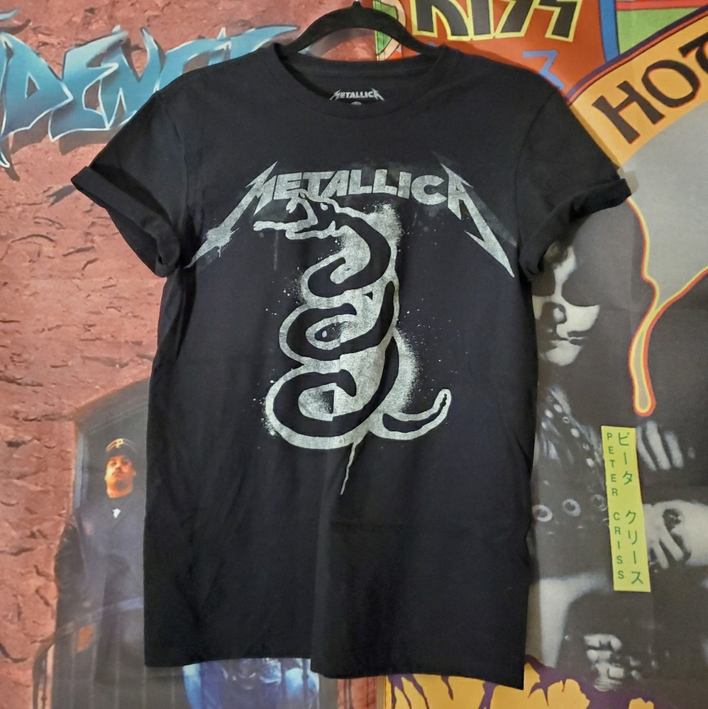 Metallica shirt